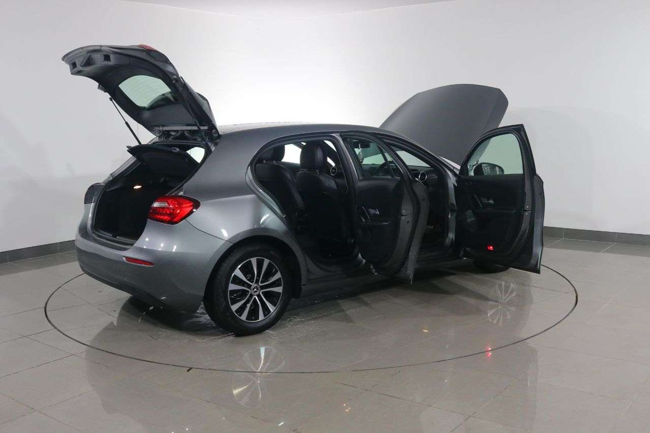 2021 MERCEDES-BENZ A-CLASS 2021 MERCEDES-BENZ A-CLASS