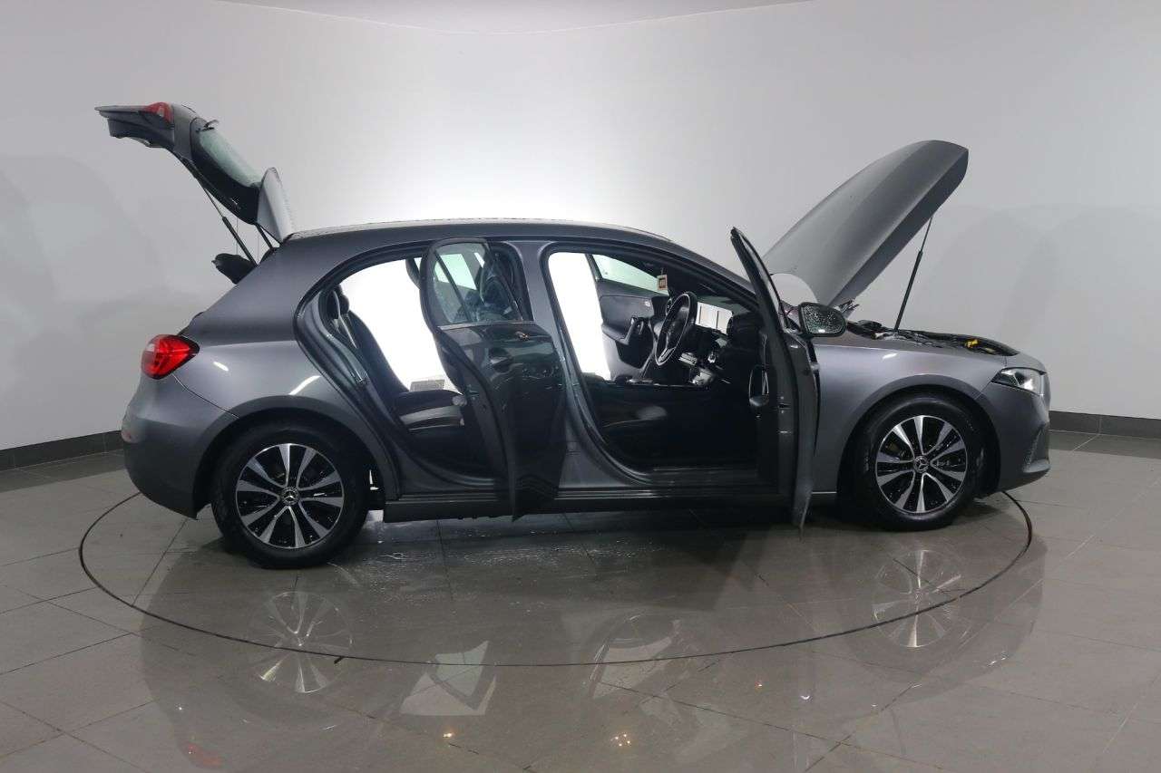 2021 MERCEDES-BENZ A-CLASS 2021 MERCEDES-BENZ A-CLASS