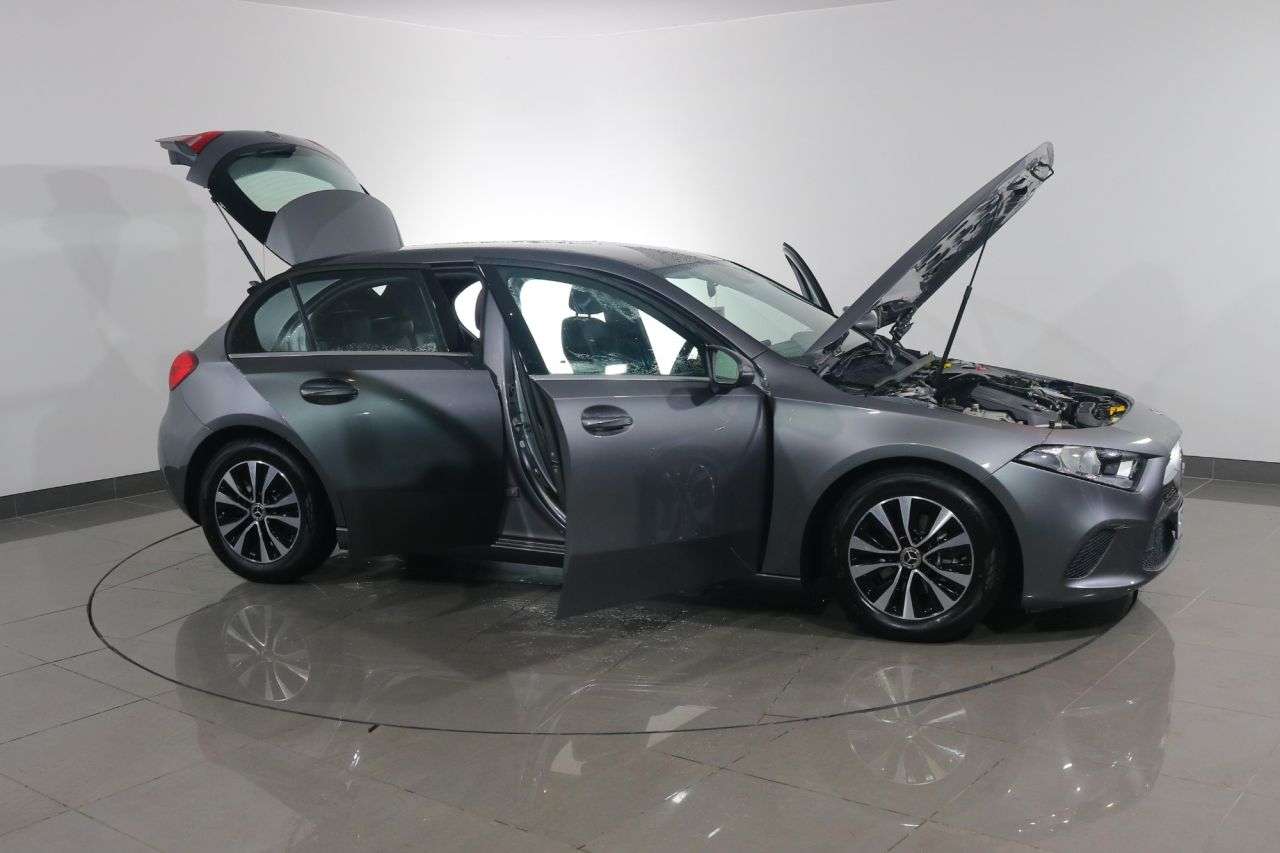 2021 MERCEDES-BENZ A-CLASS 2021 MERCEDES-BENZ A-CLASS