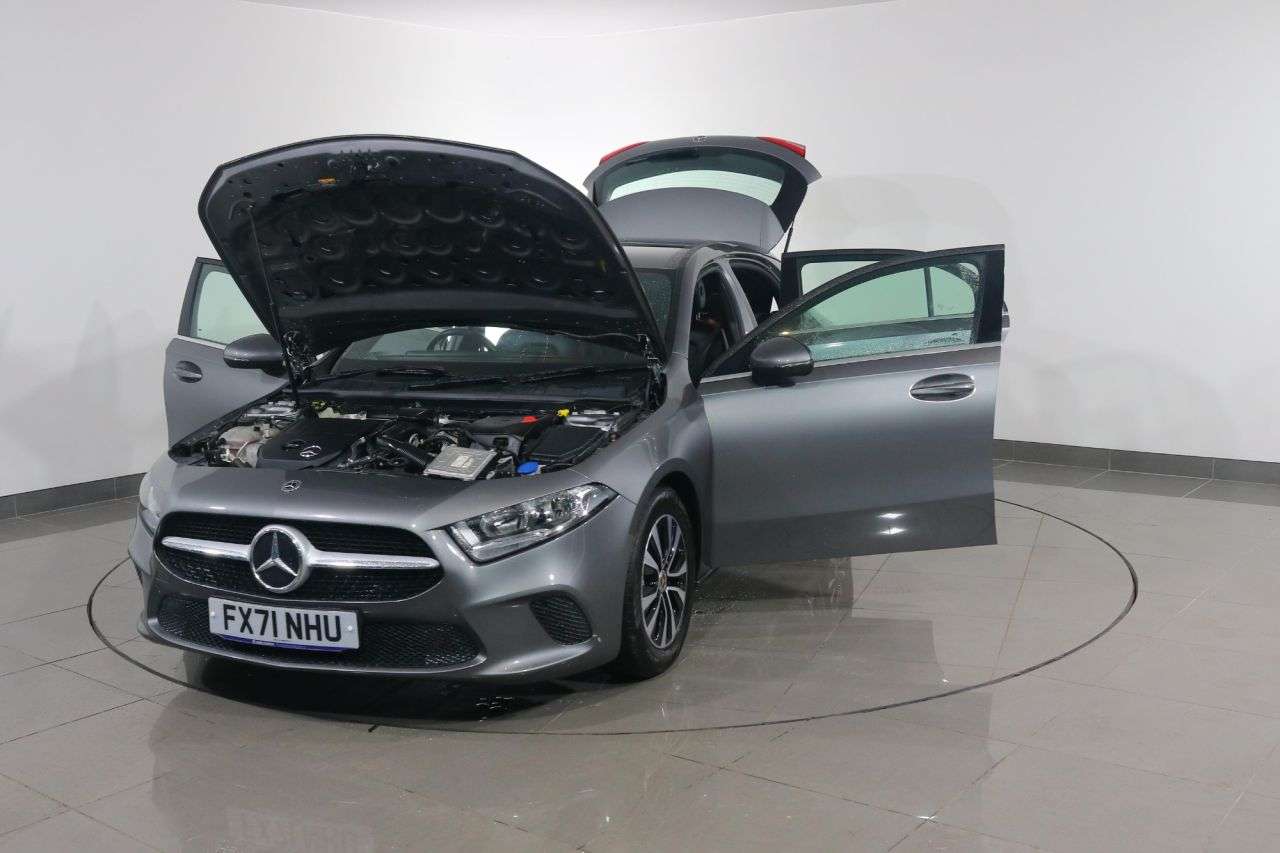 2021 MERCEDES-BENZ A-CLASS 2021 MERCEDES-BENZ A-CLASS