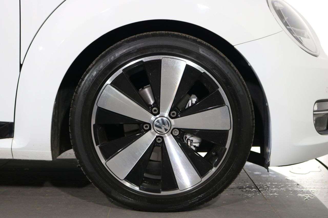 2014 VOLKSWAGEN BEETLE 2014 VOLKSWAGEN BEETLE