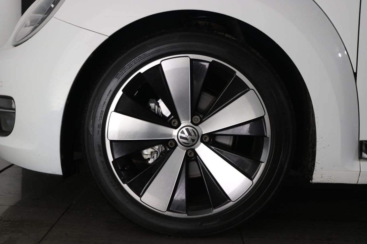 2014 VOLKSWAGEN BEETLE 2014 VOLKSWAGEN BEETLE