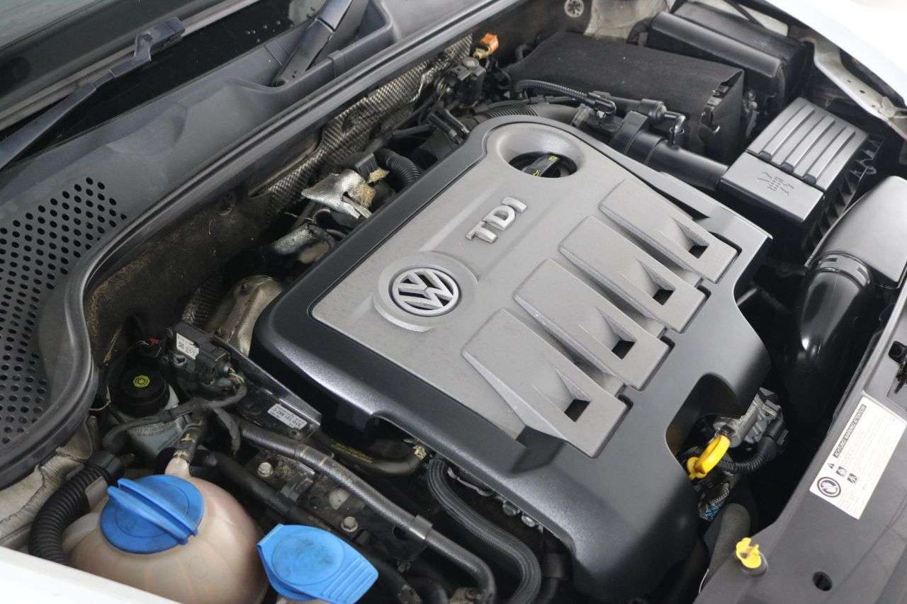 2014 VOLKSWAGEN BEETLE 2014 VOLKSWAGEN BEETLE