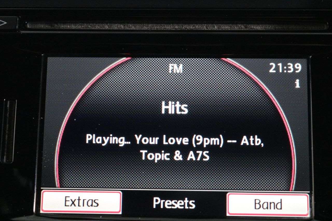 2014 VOLKSWAGEN BEETLE 2014 VOLKSWAGEN BEETLE