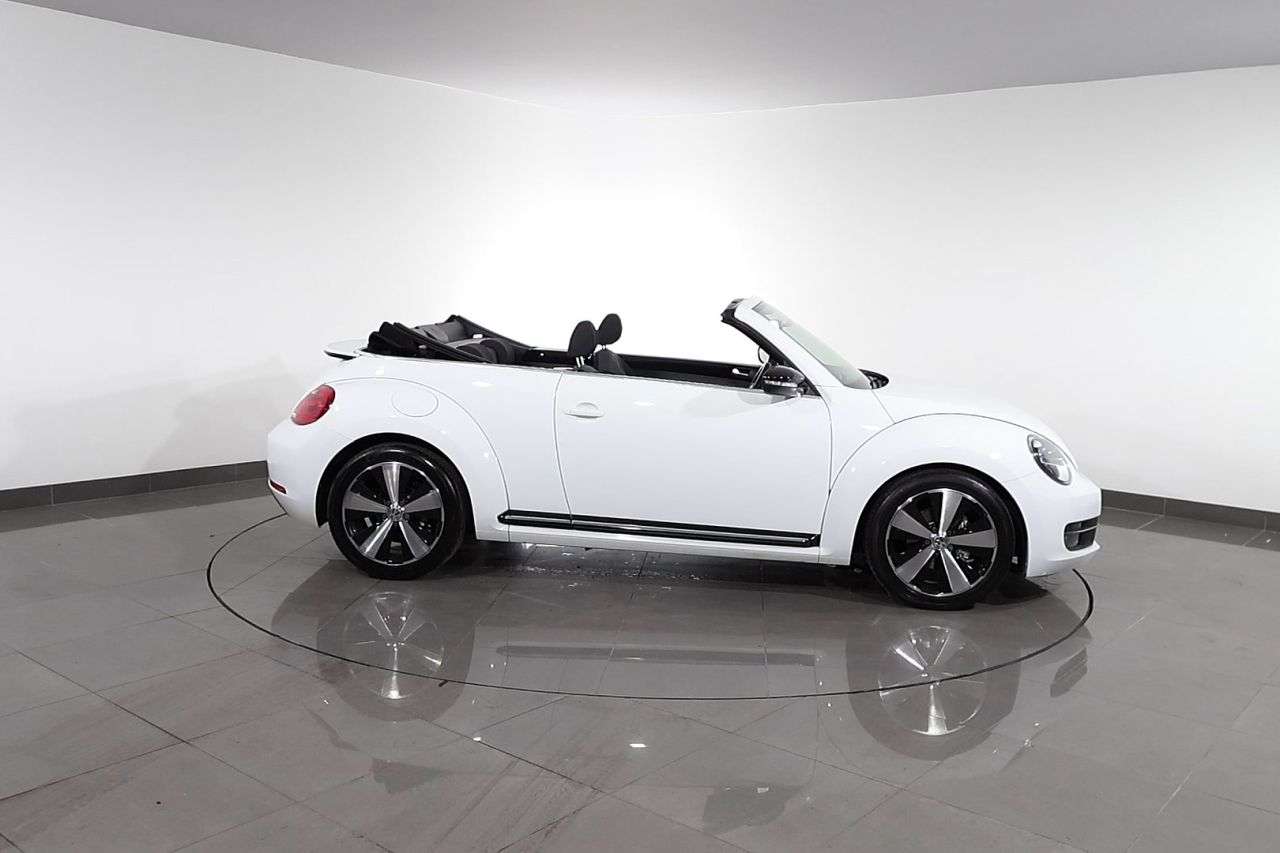 2014 VOLKSWAGEN BEETLE 2014 VOLKSWAGEN BEETLE