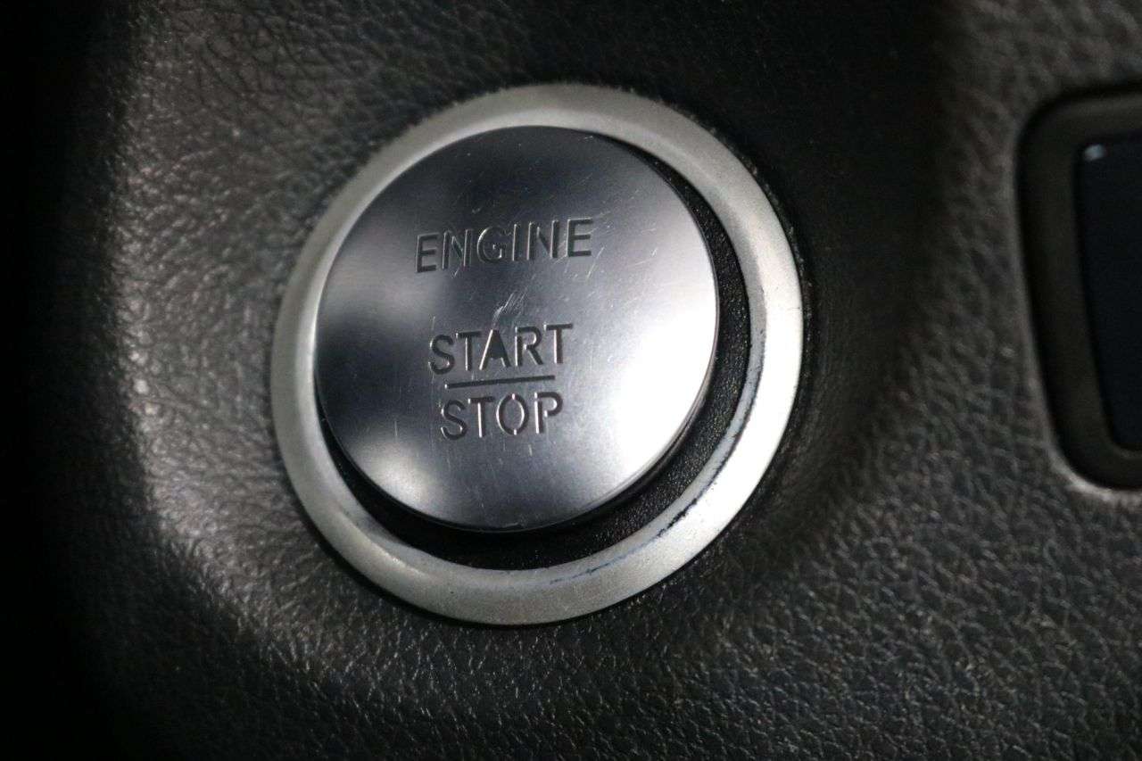 2019 MERCEDES-BENZ 180 2019 MERCEDES-BENZ 180