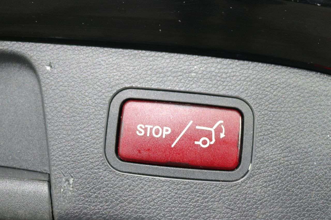 2019 MERCEDES-BENZ 180 2019 MERCEDES-BENZ 180