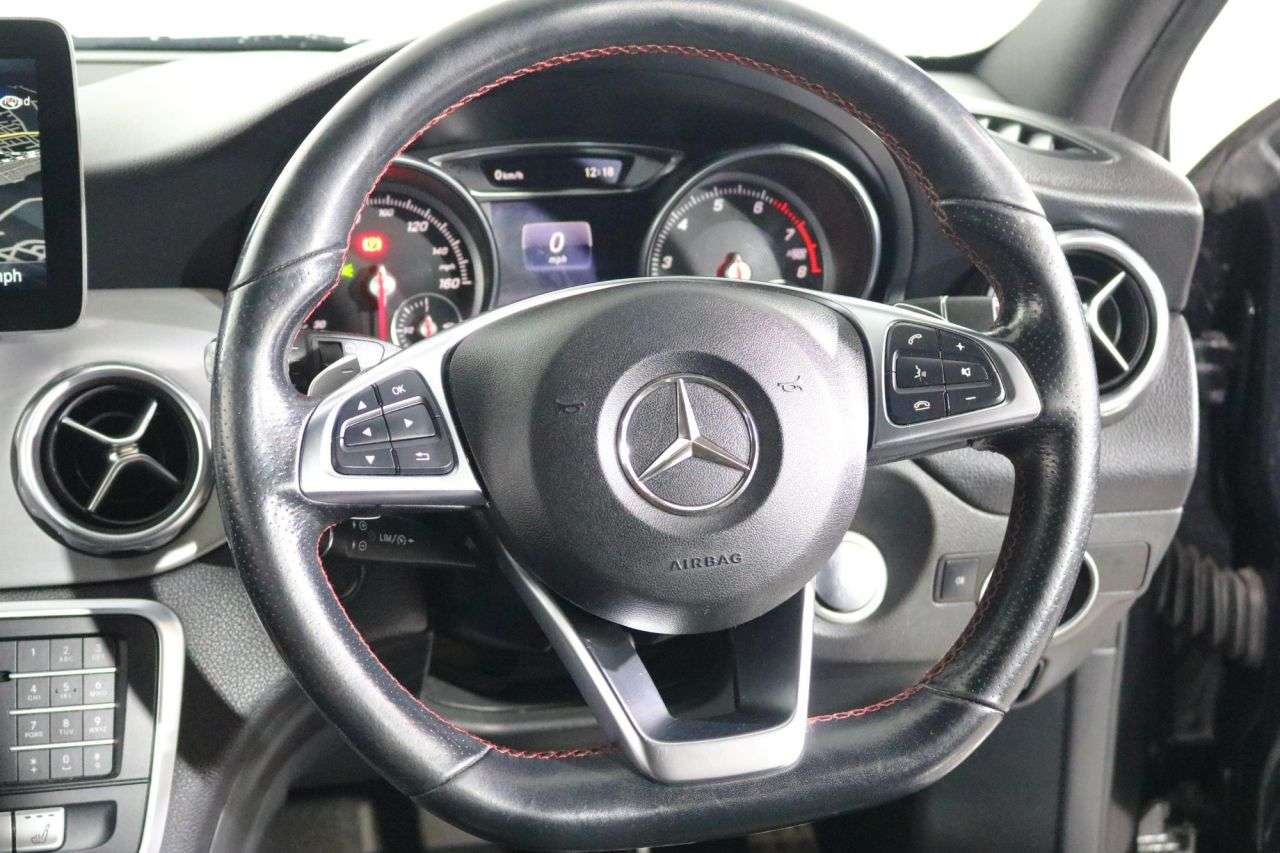 2019 MERCEDES-BENZ 180 2019 MERCEDES-BENZ 180