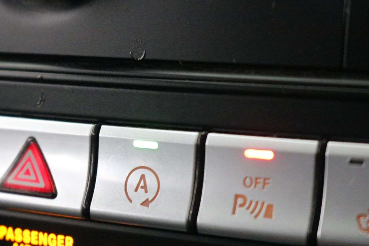 2019 MERCEDES-BENZ 180 2019 MERCEDES-BENZ 180