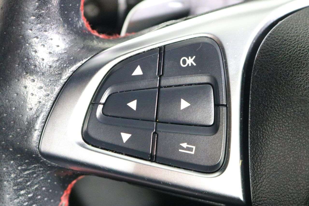 2019 MERCEDES-BENZ 180 2019 MERCEDES-BENZ 180