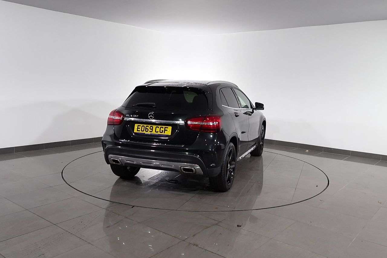 2019 MERCEDES-BENZ 180 2019 MERCEDES-BENZ 180