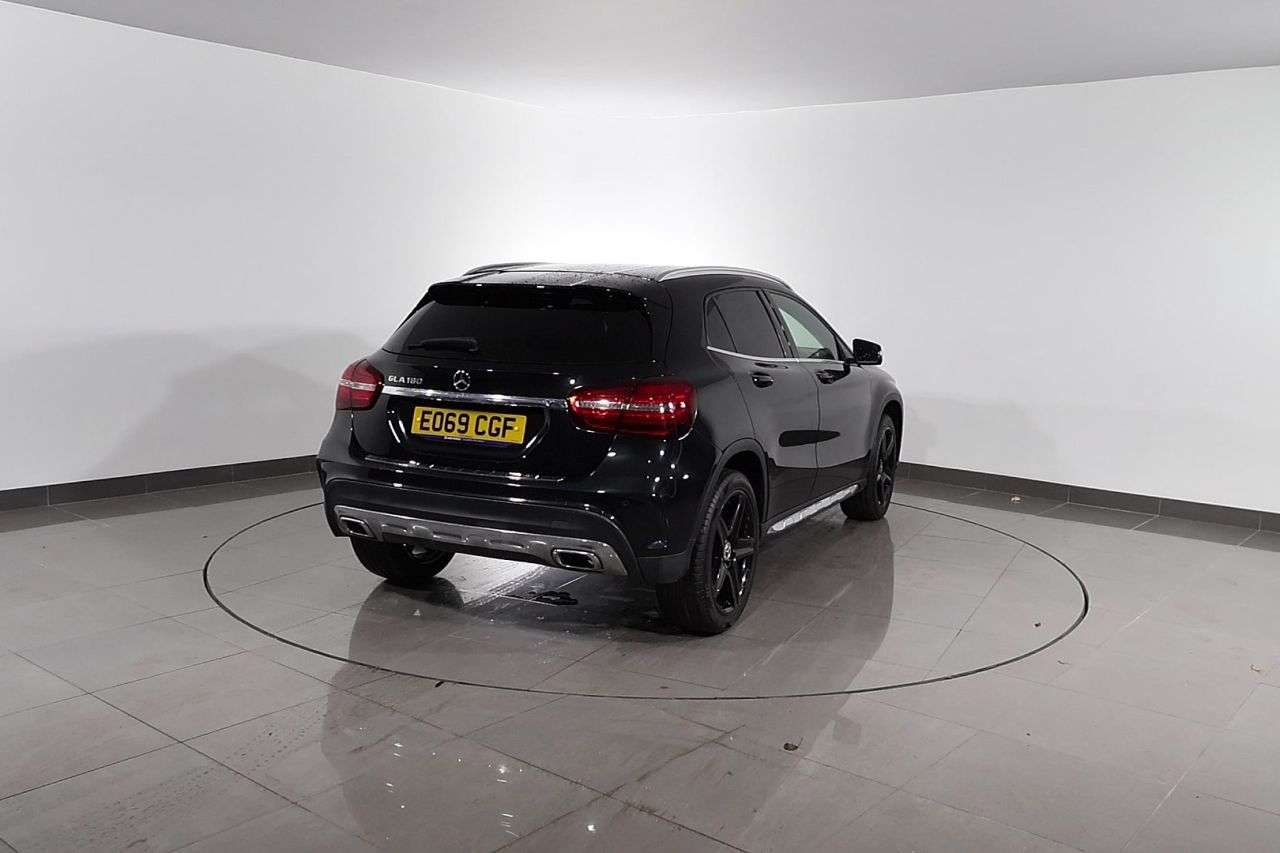 2019 MERCEDES-BENZ 180 2019 MERCEDES-BENZ 180