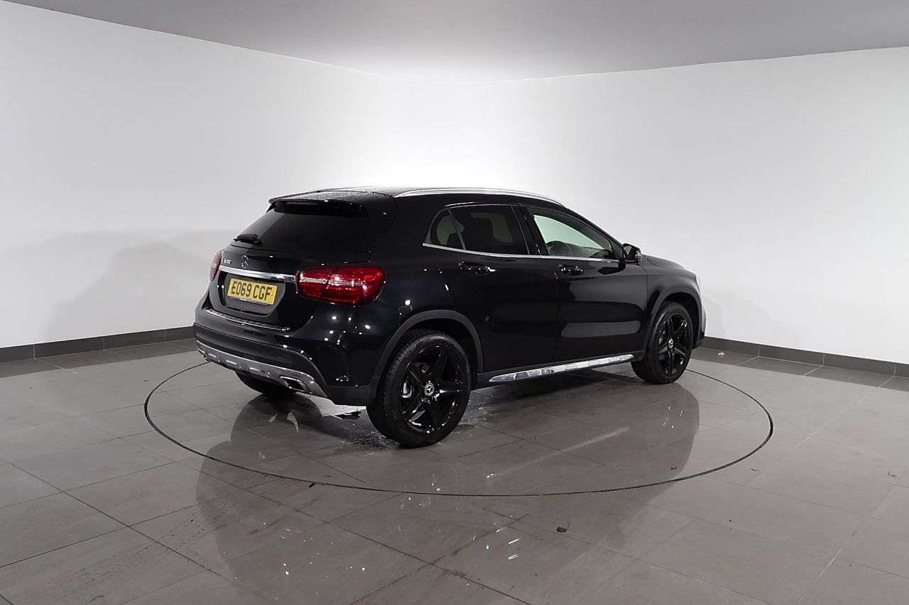 2019 MERCEDES-BENZ 180 2019 MERCEDES-BENZ 180