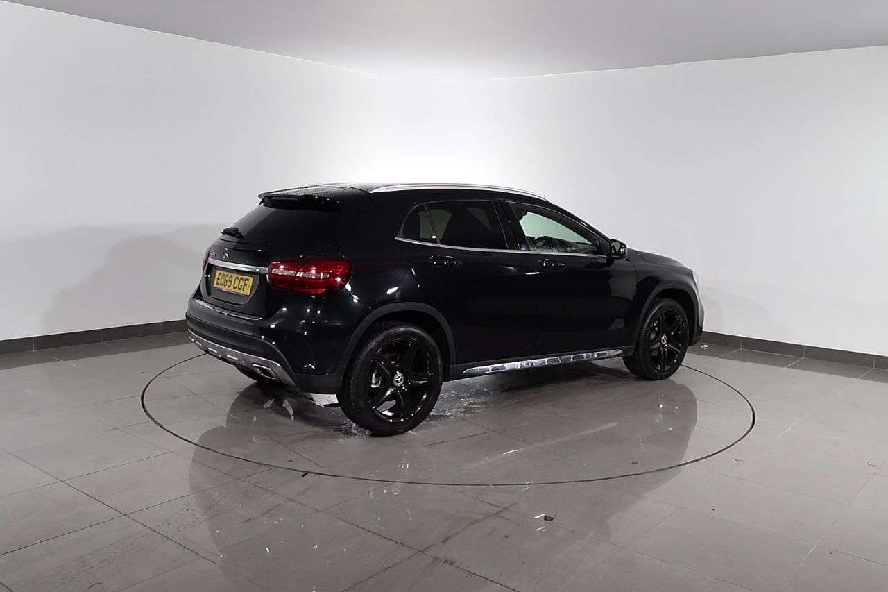 2019 MERCEDES-BENZ 180 2019 MERCEDES-BENZ 180