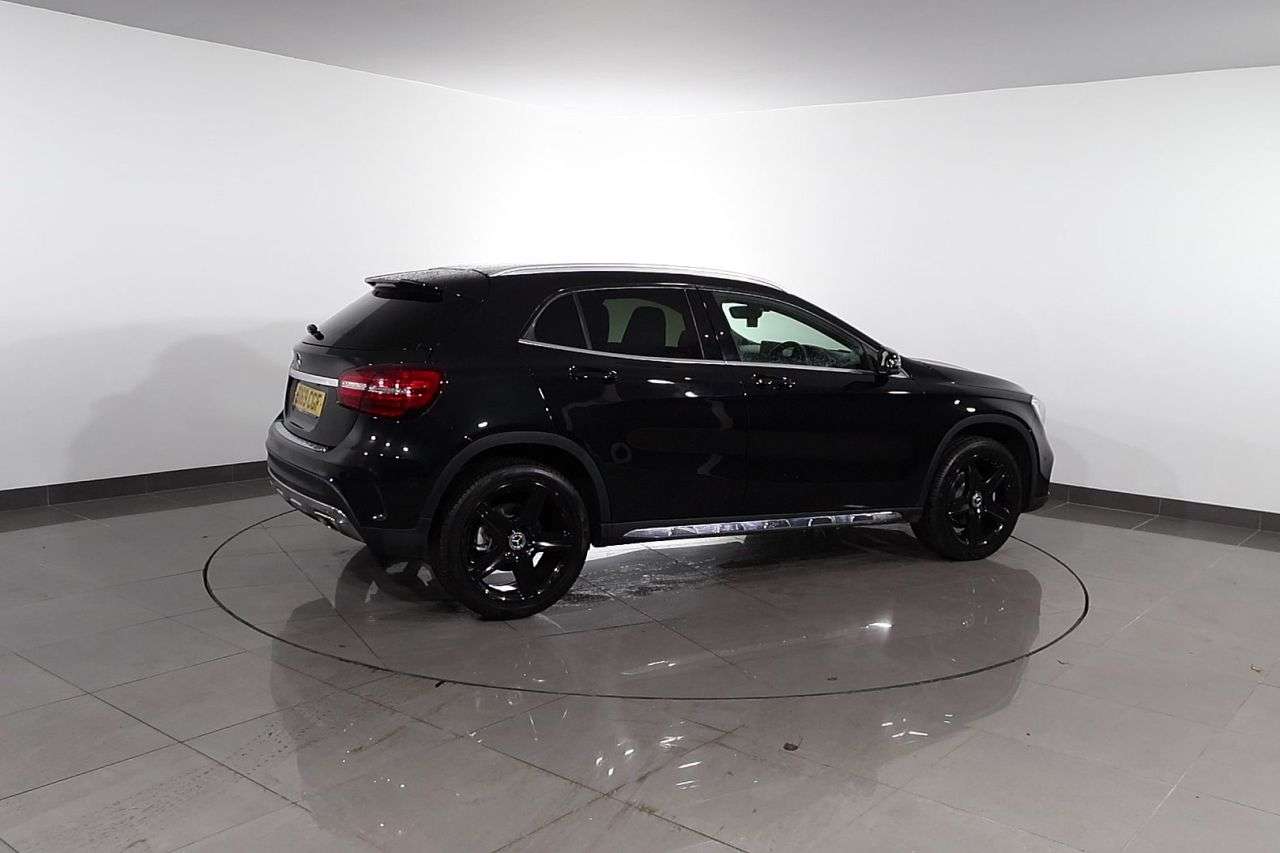 2019 MERCEDES-BENZ 180 2019 MERCEDES-BENZ 180