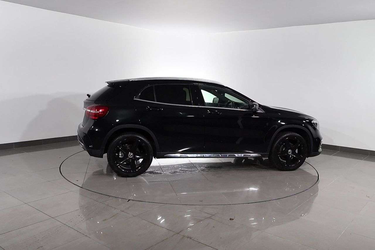 2019 MERCEDES-BENZ 180 2019 MERCEDES-BENZ 180