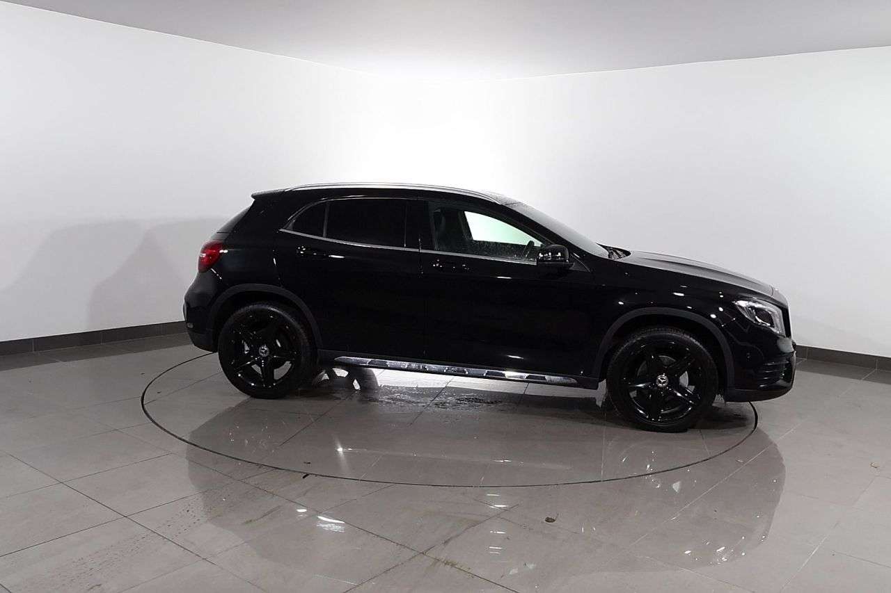 2019 MERCEDES-BENZ 180 2019 MERCEDES-BENZ 180