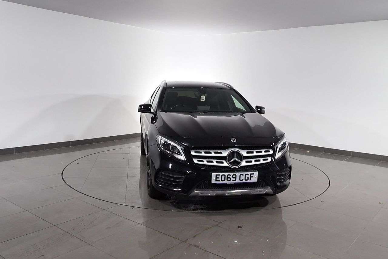 2019 MERCEDES-BENZ 180 2019 MERCEDES-BENZ 180