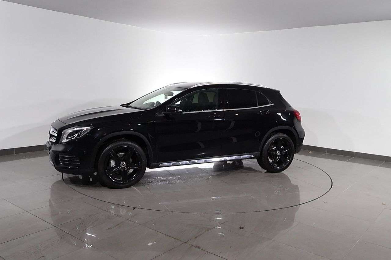 2019 MERCEDES-BENZ 180 2019 MERCEDES-BENZ 180