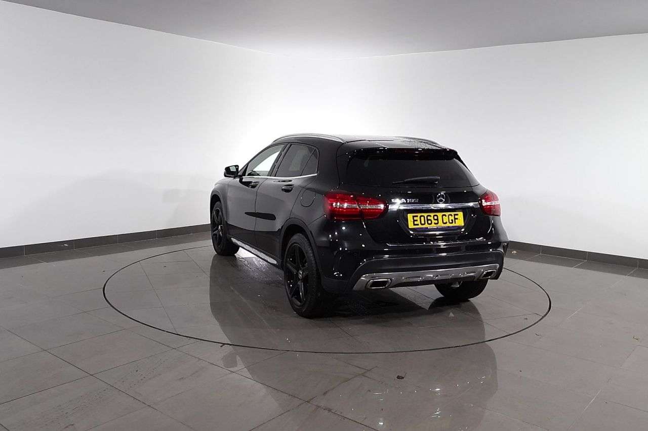 2019 MERCEDES-BENZ 180 2019 MERCEDES-BENZ 180