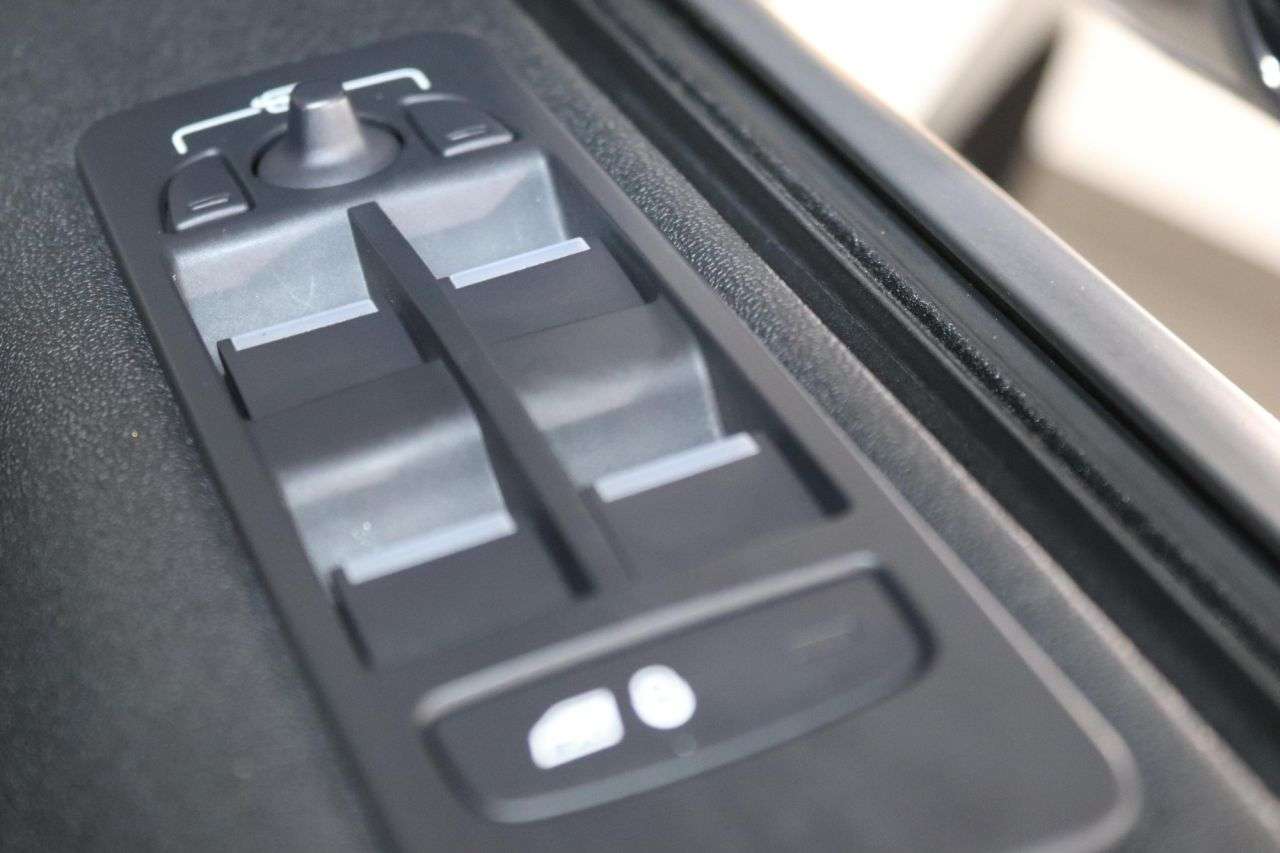 2015 LAND ROVER DISCOVERY SPORT 2015 LAND ROVER DISCOVERY SPORT