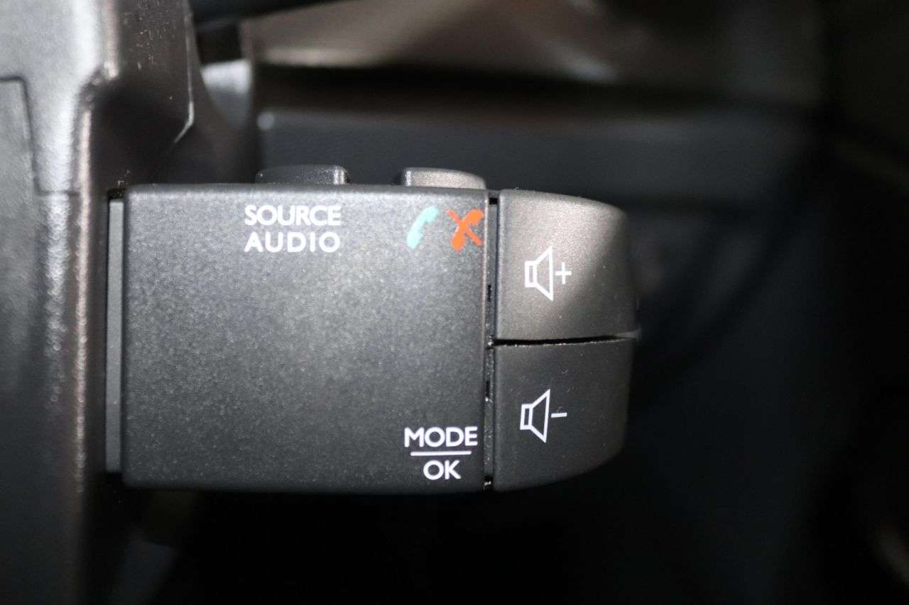 2015 RENAULT CAPTUR 2015 RENAULT CAPTUR