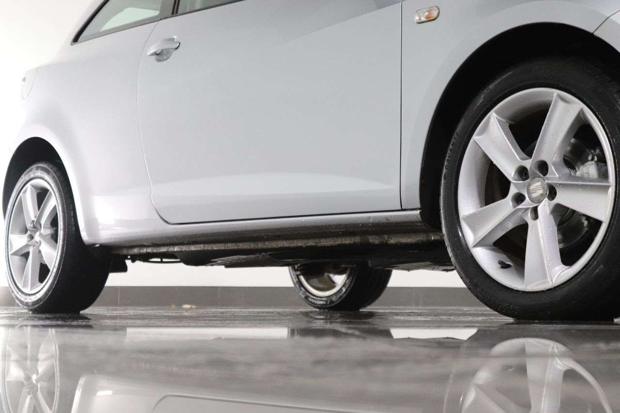 2013 SEAT IBIZA 2013 SEAT IBIZA