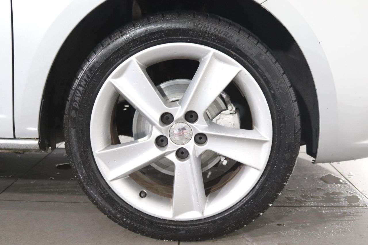 2013 SEAT IBIZA 2013 SEAT IBIZA