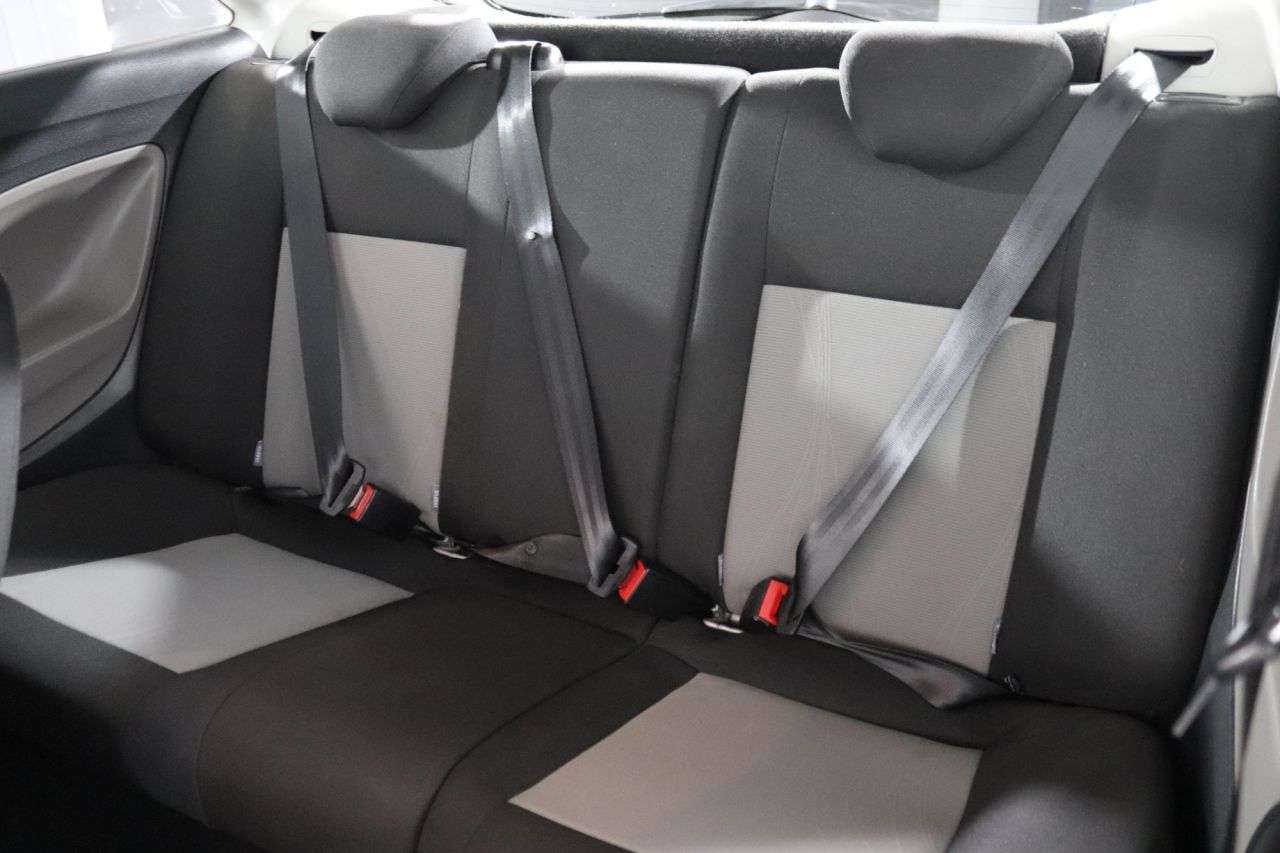 2013 SEAT IBIZA 2013 SEAT IBIZA