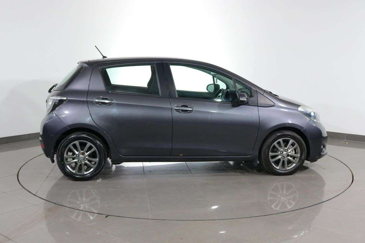 2014 TOYOTA YARIS 2014 TOYOTA YARIS