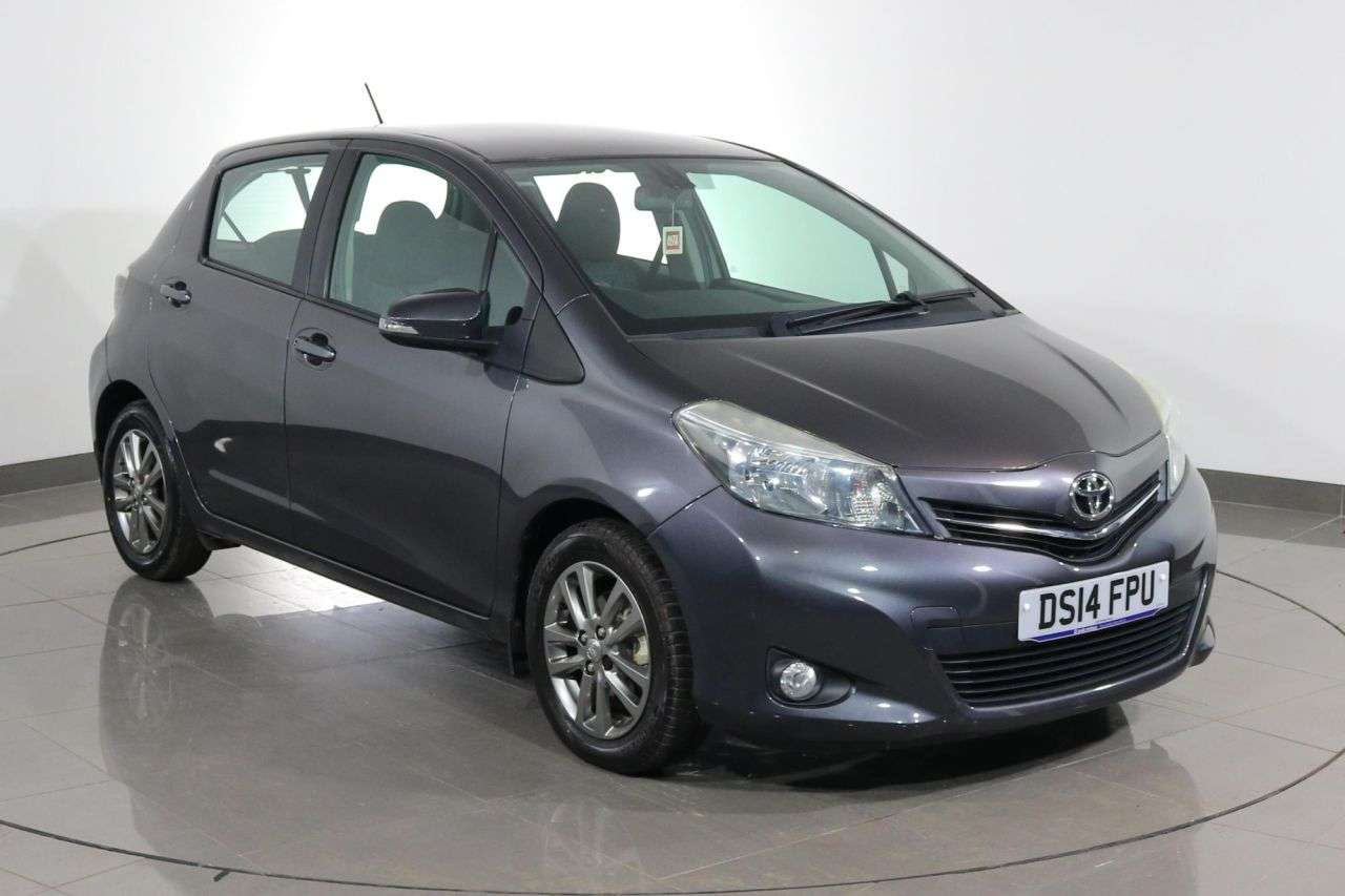 2014 TOYOTA YARIS 2014 TOYOTA YARIS