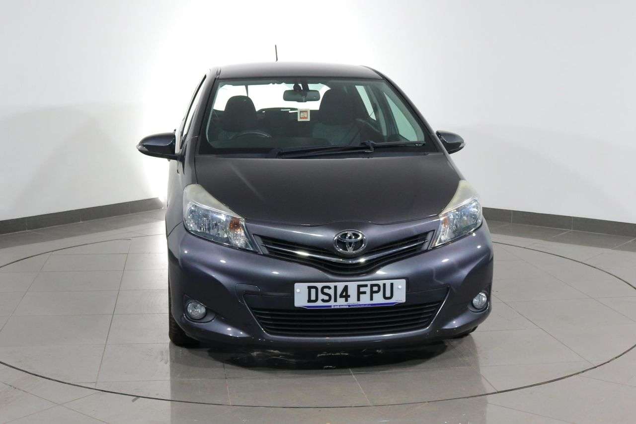 2014 TOYOTA YARIS 2014 TOYOTA YARIS