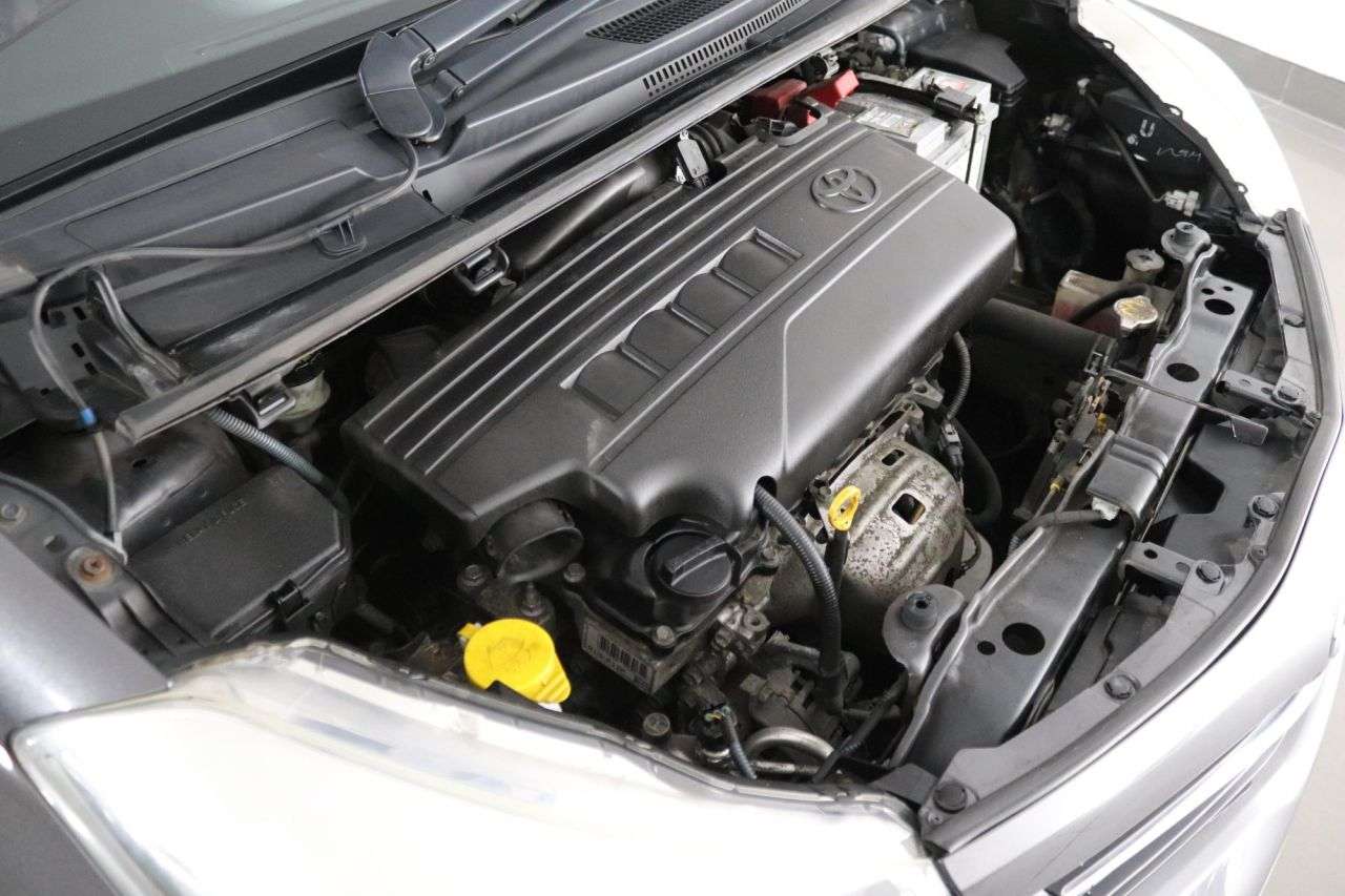 2014 TOYOTA YARIS 2014 TOYOTA YARIS