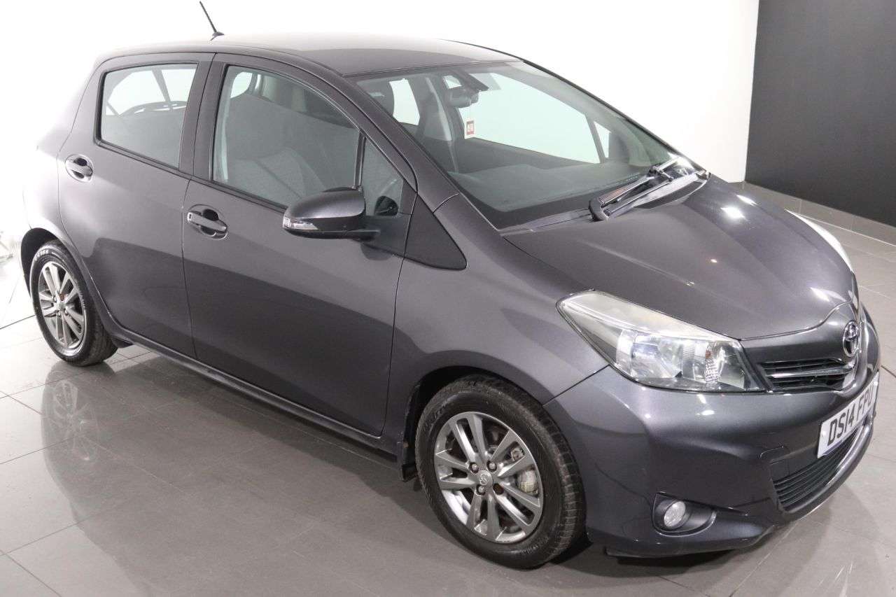 2014 TOYOTA YARIS 2014 TOYOTA YARIS