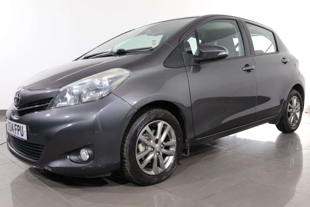 2014 TOYOTA YARIS 2014 TOYOTA YARIS