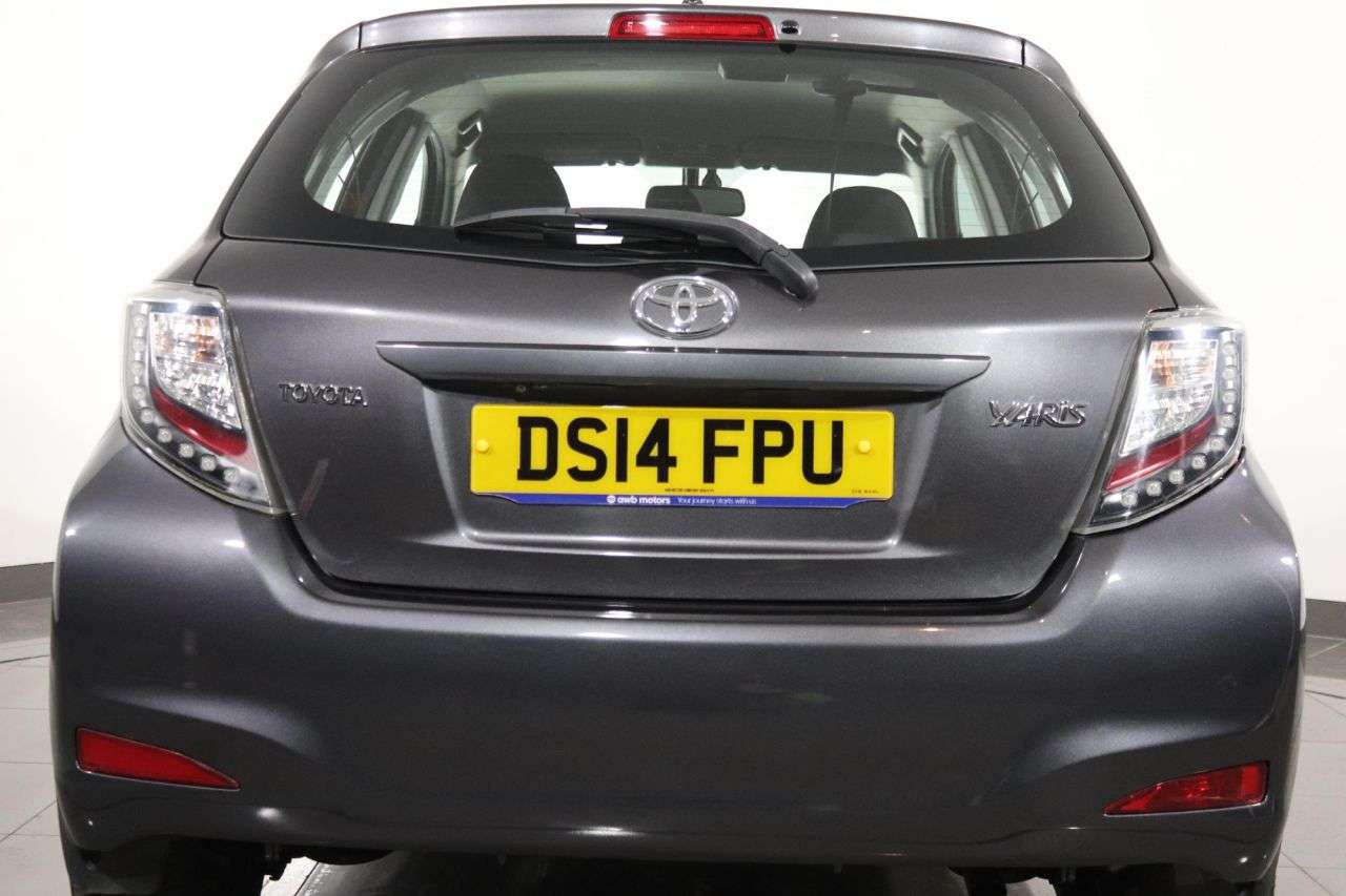2014 TOYOTA YARIS 2014 TOYOTA YARIS