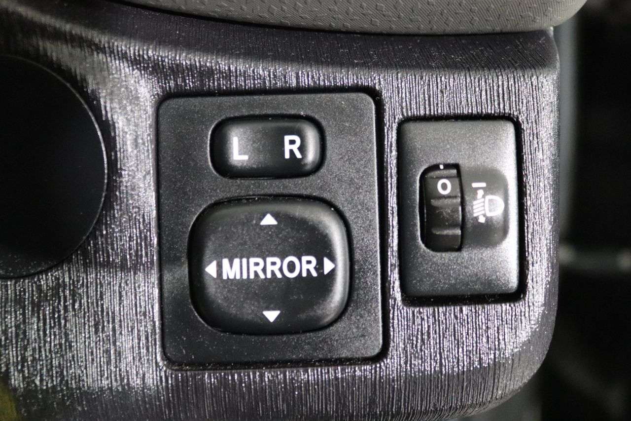 2014 TOYOTA YARIS 2014 TOYOTA YARIS