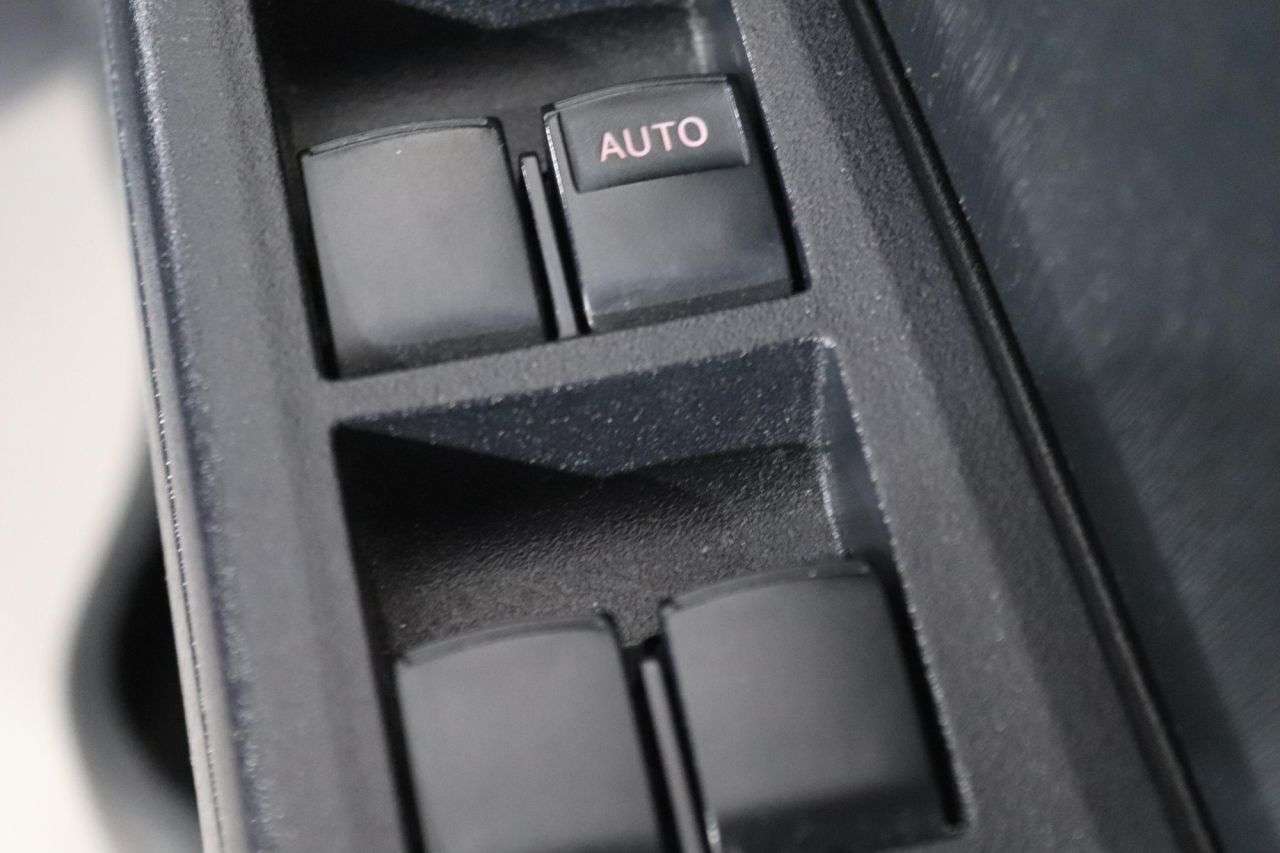 2014 TOYOTA YARIS 2014 TOYOTA YARIS