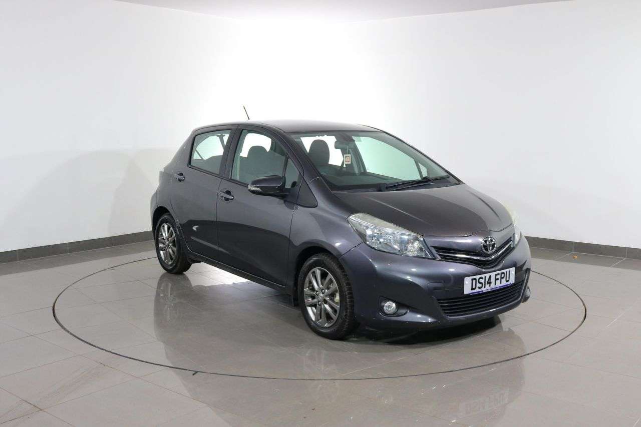 2014 TOYOTA YARIS 2014 TOYOTA YARIS