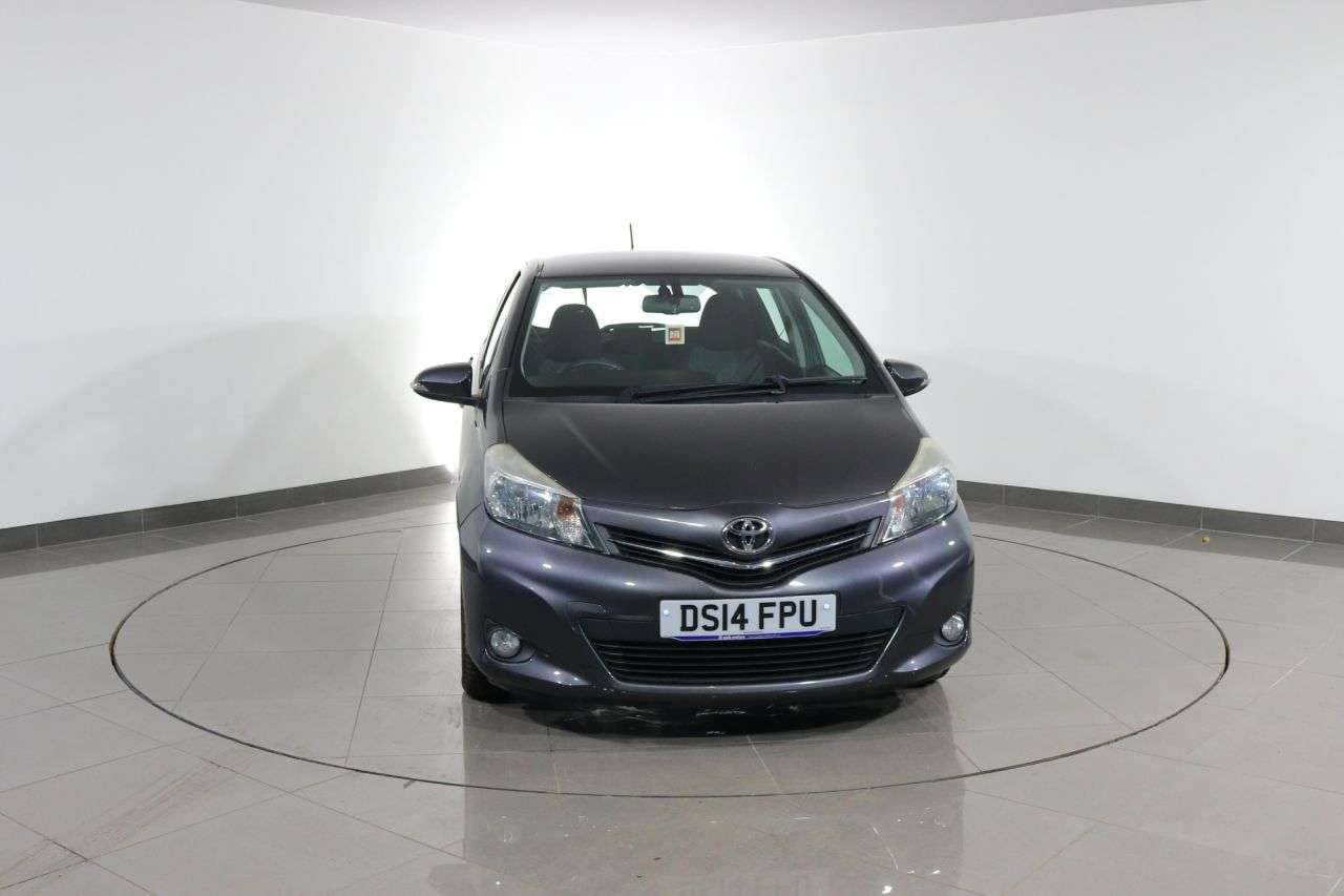 2014 TOYOTA YARIS 2014 TOYOTA YARIS