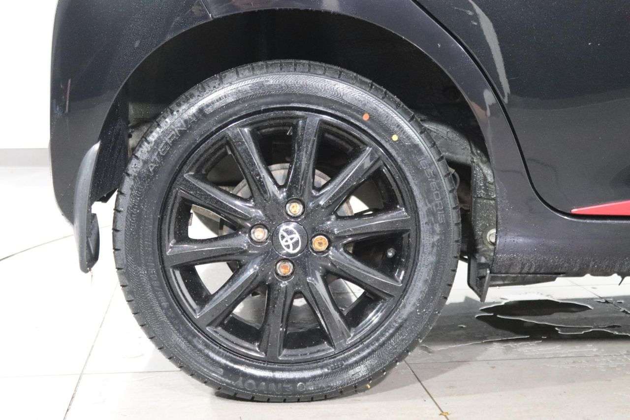 2017 TOYOTA AYGO 2017 TOYOTA AYGO