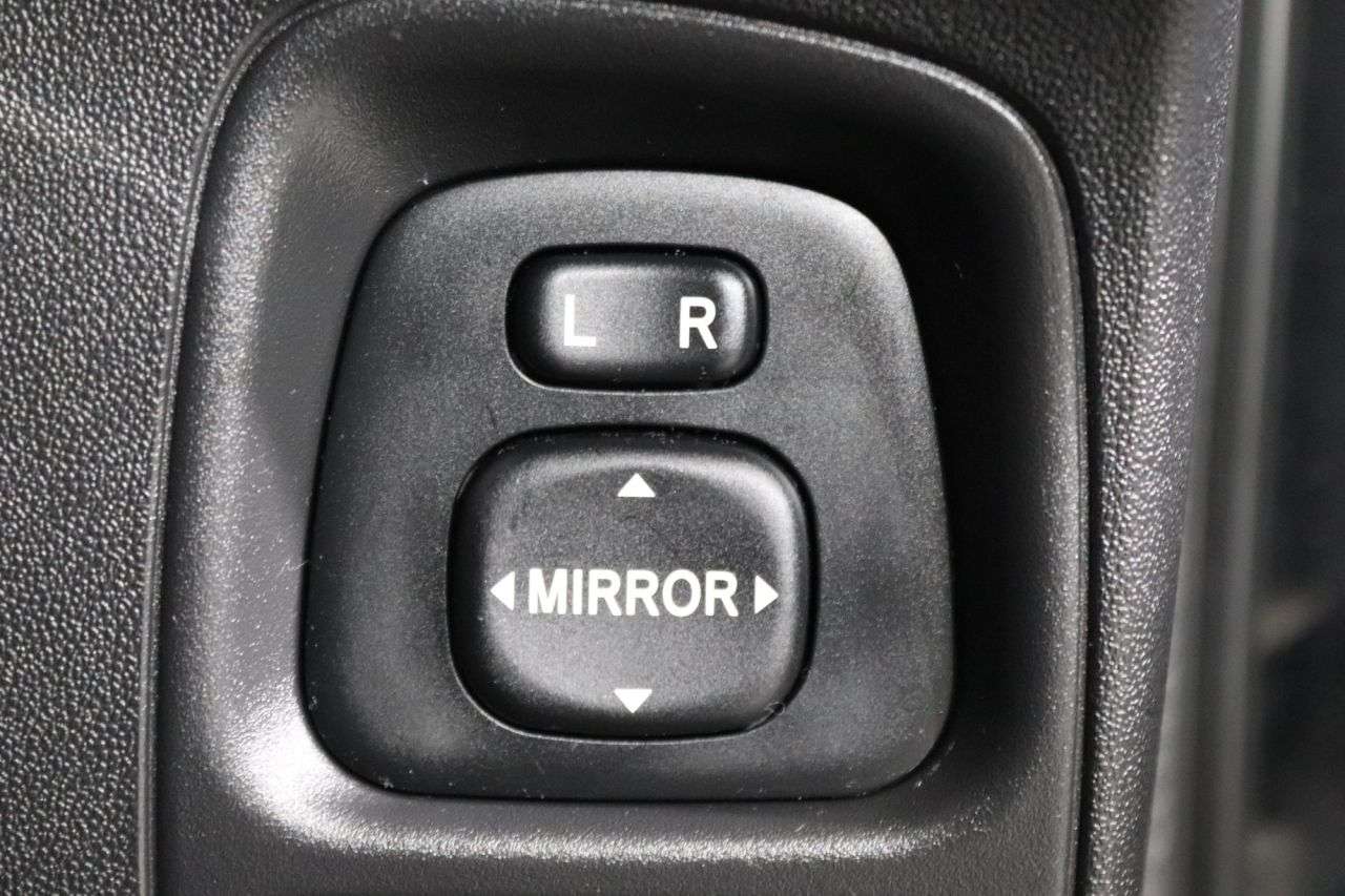 2017 TOYOTA AYGO 2017 TOYOTA AYGO