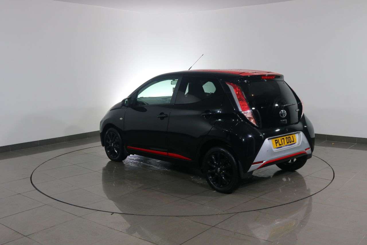 2017 TOYOTA AYGO 2017 TOYOTA AYGO