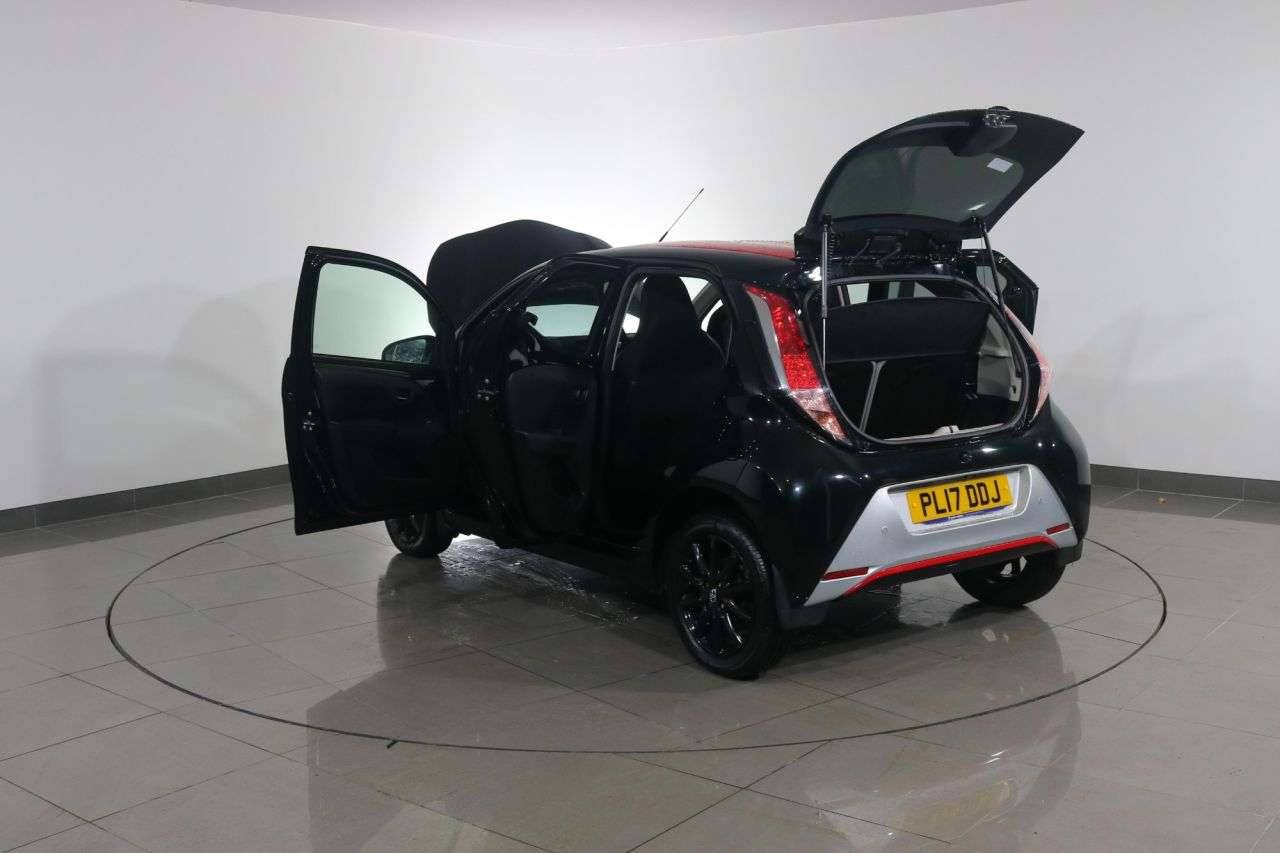 2017 TOYOTA AYGO 2017 TOYOTA AYGO