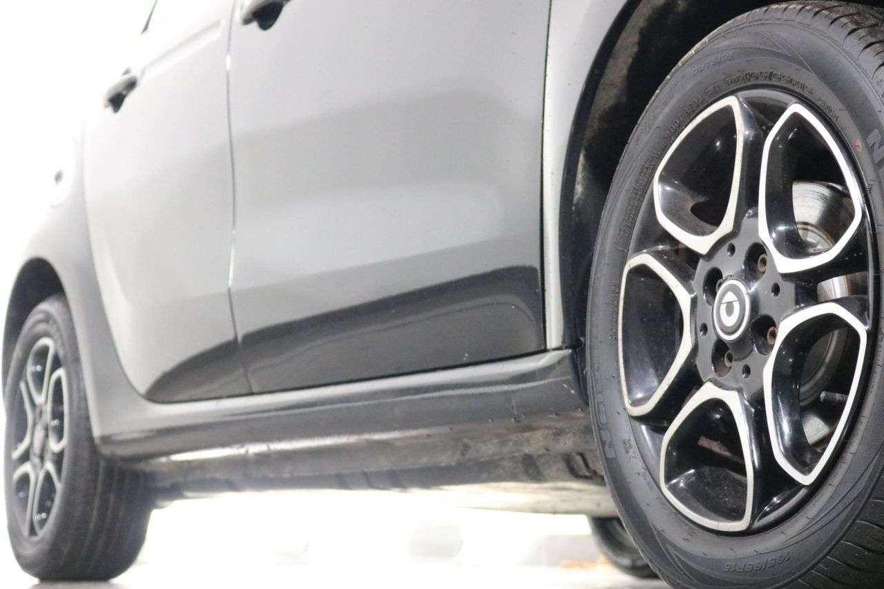 2017 SMART FORFOUR 2017 SMART FORFOUR