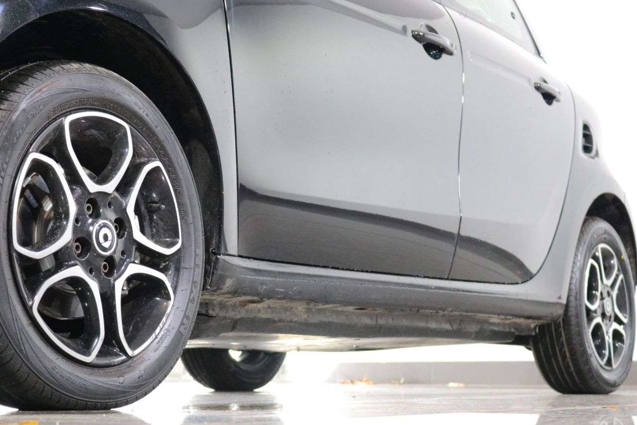 2017 SMART FORFOUR 2017 SMART FORFOUR