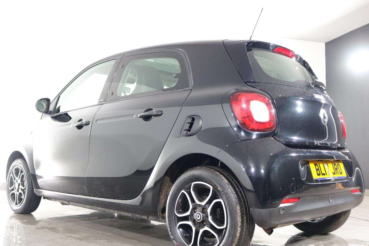 2017 SMART FORFOUR 2017 SMART FORFOUR