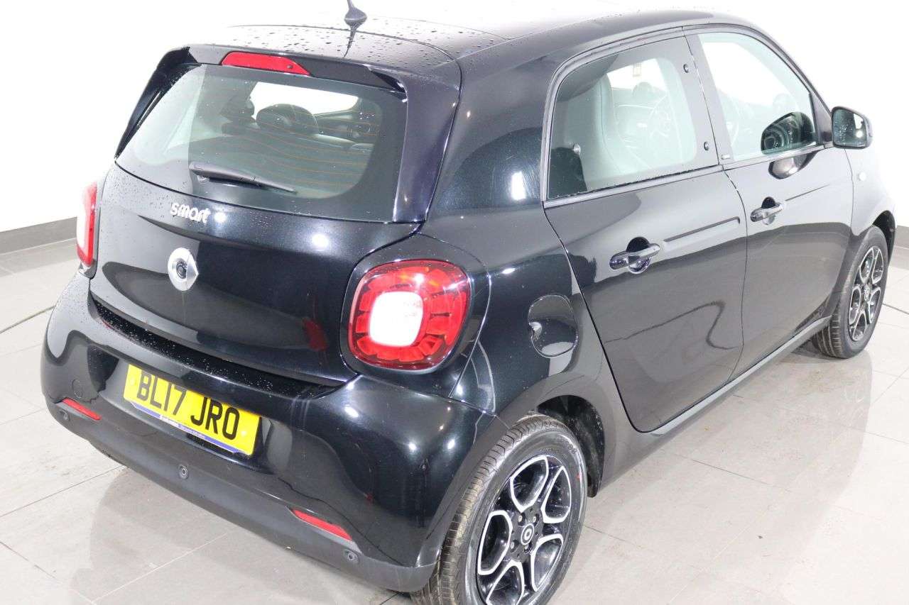 2017 SMART FORFOUR 2017 SMART FORFOUR