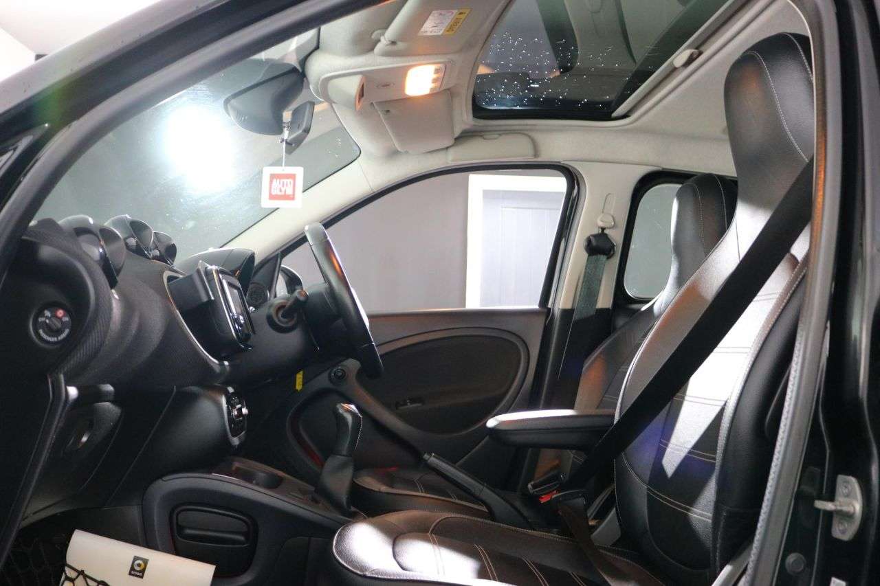 2017 SMART FORFOUR 2017 SMART FORFOUR