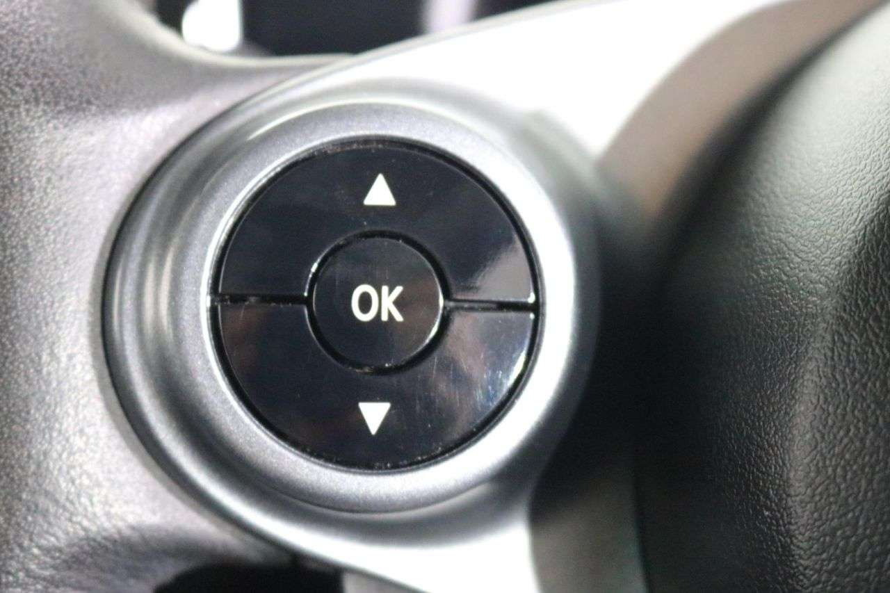 2017 SMART FORFOUR 2017 SMART FORFOUR